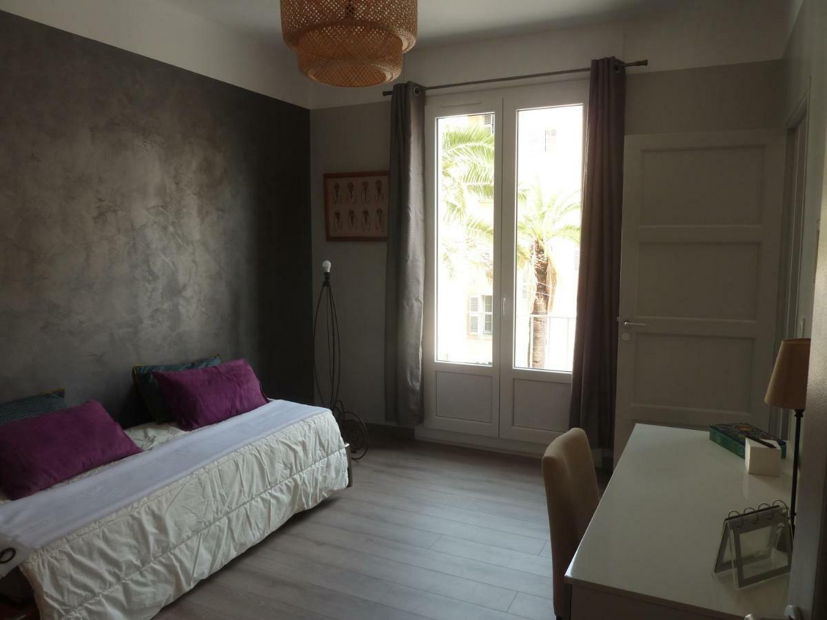 Appartement RIOPASSIONS La Désirée à Toulon Extérieur photo